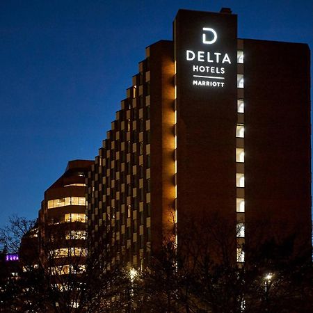 Delta Hotels By Marriott Toronto Миссиссага Экстерьер фото