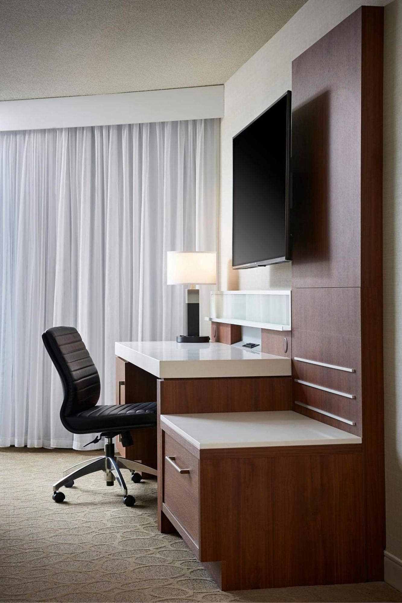 Delta Hotels By Marriott Toronto Миссиссага Экстерьер фото
