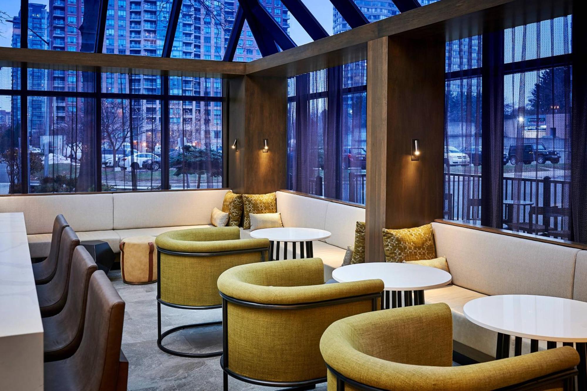Delta Hotels By Marriott Toronto Миссиссага Экстерьер фото